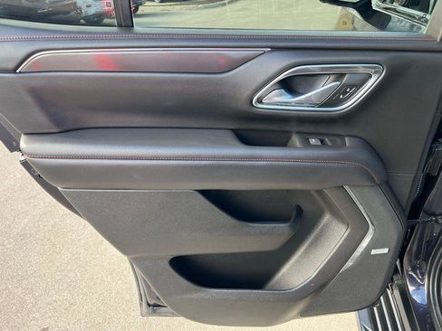 Used 2022 Chevrolet Tahoe RST w/ Luxury Package image 19