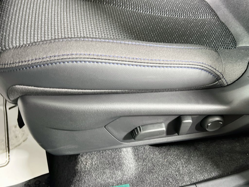 New 2026 Subaru Forester Premium AWD/4WD image 16