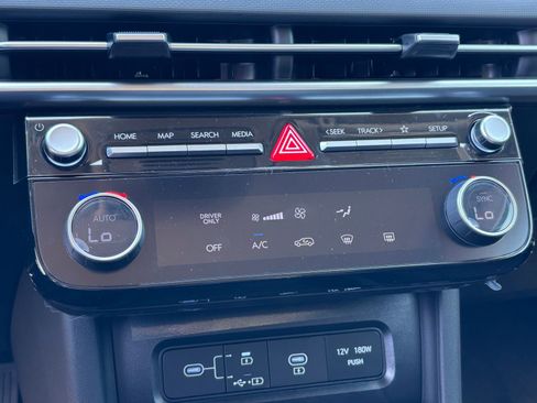 New 2026 Hyundai Tucson Blue SE image 22