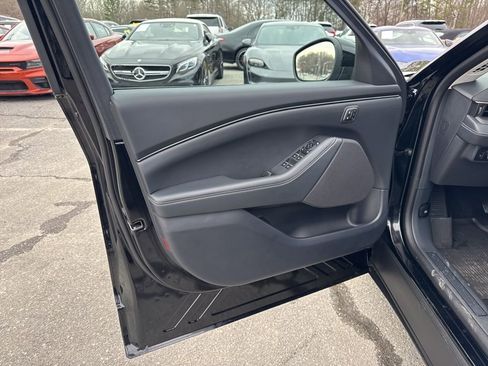 Used 2025 Ford Mustang Mach-E Select w/ Comfort Package Lite image 26