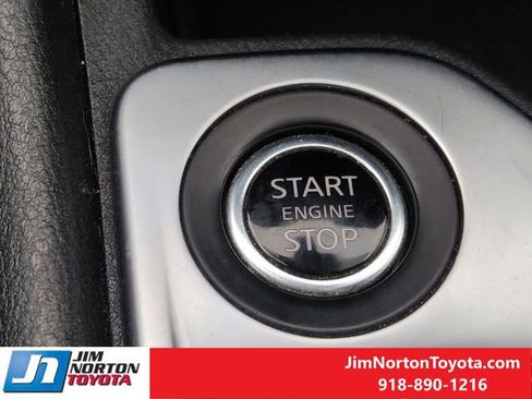 Used 2023 Nissan Sentra SV image 24