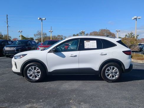 Used 2025 Ford Escape Active image 9
