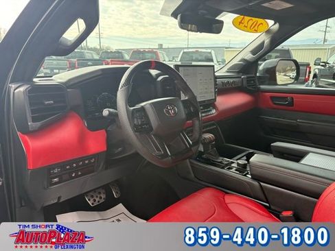 Used 2024 Toyota Tundra Limited AWD/4WD image 15