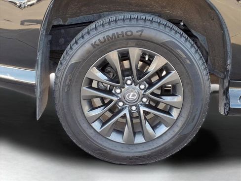 Used 2020 Lexus GX 460 Premium image 7