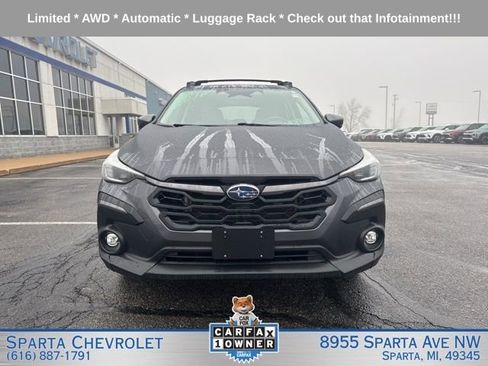 Used 2024 Subaru Crosstrek 2.5i Limited w/ Crosstrek Mirror Package image 8