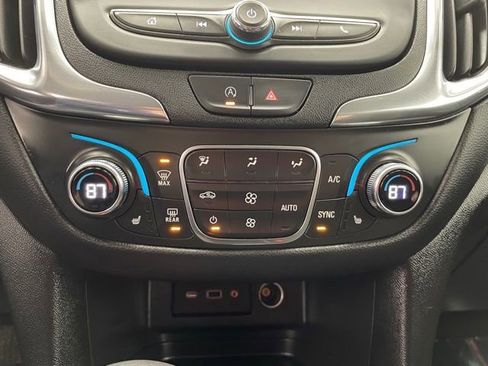 Certified 2023 Chevrolet Equinox LT image 6