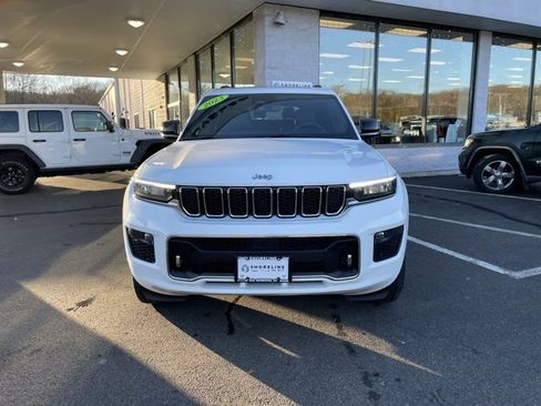 Used 2023 Jeep Grand Cherokee L Overland image 2