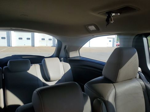 Used 2019 Honda Odyssey EX-L image 15