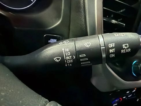 Used 2019 GMC Acadia SLT w/ LPO, Floor Liner Package FWD image 13