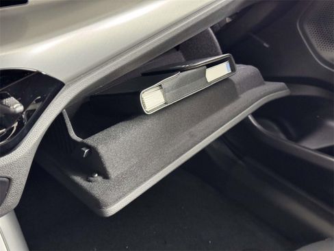 Used 2025 BMW M2 image 31