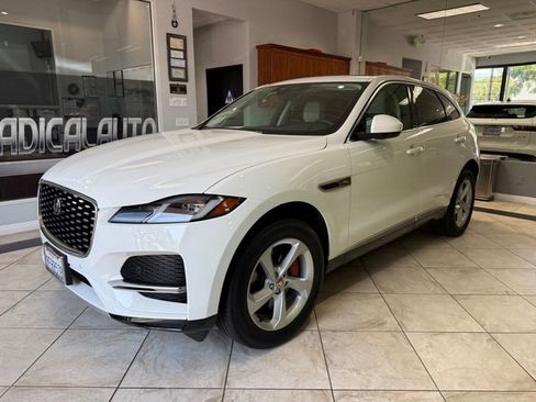 Used 2023 Jaguar F-PACE S AWD/4WD image 2