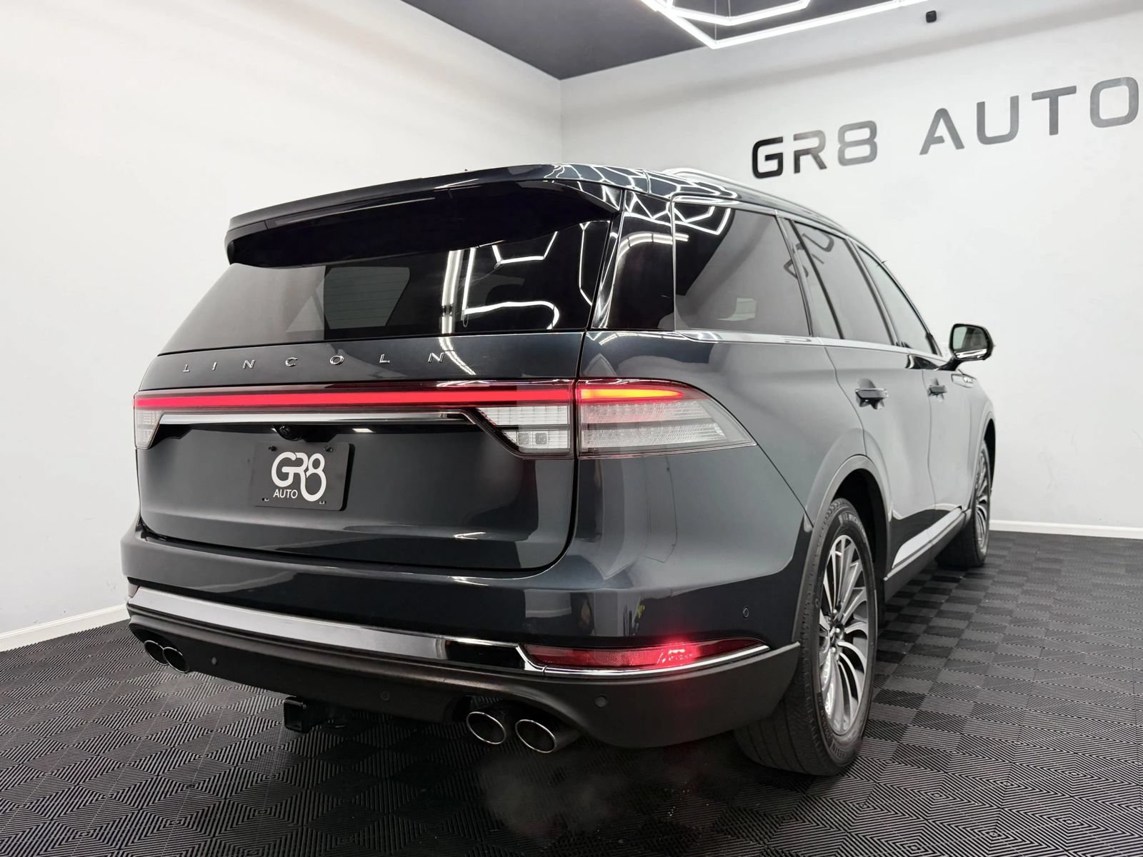 Used 2021 Lincoln Aviator Reserve w/ Equipment Group 201A AWD/4WD image 13