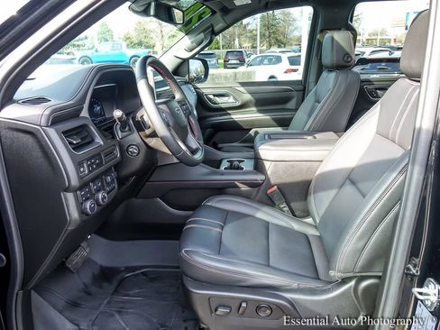 Used 2024 Chevrolet Tahoe RST w/ Luxury Package AWD/4WD image 13