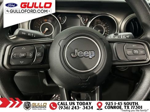 Used 2023 Jeep Wrangler Sport AWD/4WD image 18