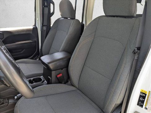 Used 2024 Jeep Wrangler Unlimited AWD/4WD image 15