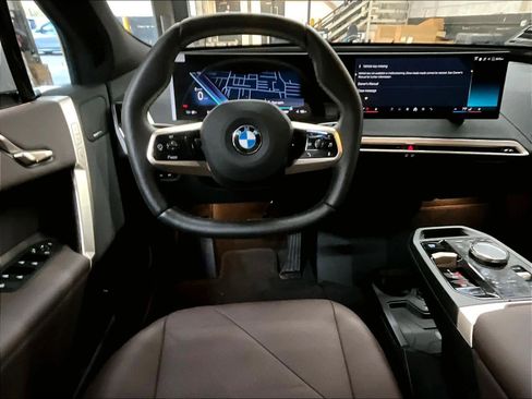 Certified 2026 BMW iX xDrive45 image 8