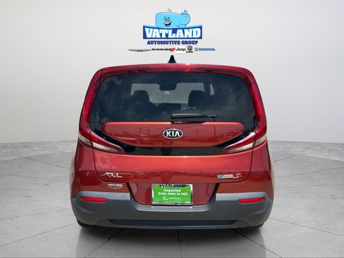 Used 2021 Kia Soul S FWD image 4