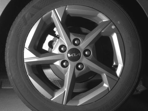 Used 2025 Kia K4 LXS image 15