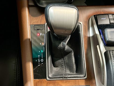 Used 2016 Lexus LS 460 460 image 12