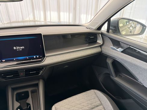New 2026 Volkswagen Tiguan S FWD image 27