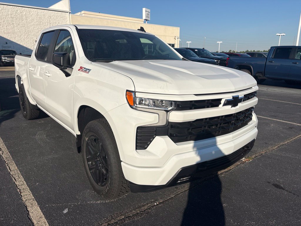 New 2026 Chevrolet Silverado 1500 RST w/ Convenience Package II AWD/4WD image 2
