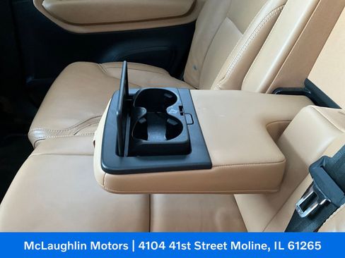 Certified 2023 Volvo XC90 B6 Ultimate w/ Protection Package Premier image 30