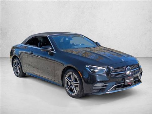 Used 2021 Mercedes-Benz E 450 4MATIC Cabriolet image 3