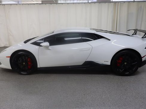 Used 2015 Lamborghini Huracan LP 610-4 AWD/4WD image 4