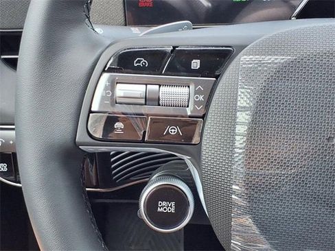 New 2025 Hyundai Ioniq 5 SEL image 11