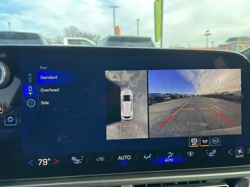 New 2026 Chevrolet Equinox EV LT image 22