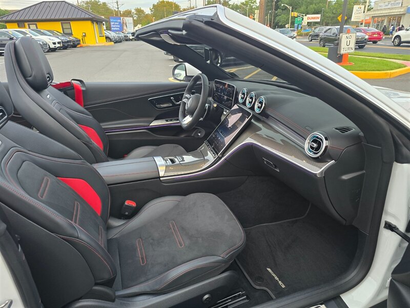 Used 2025 Mercedes-Benz CLE 53 AMG 4MATIC Cabriolet image 18