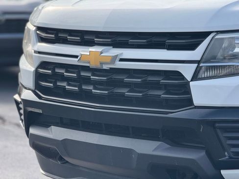 Used 2021 Chevrolet Colorado W/T w/ Custom Special Edition image 11