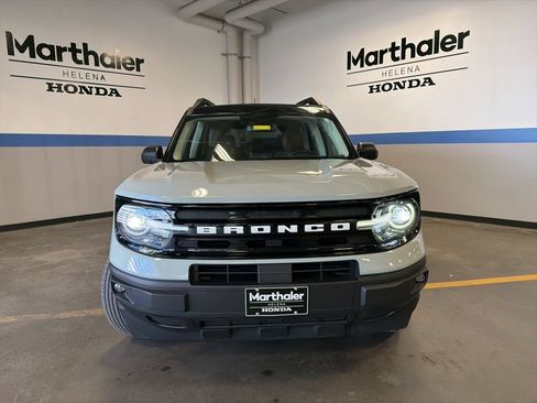 Used 2023 Ford Bronco Sport Outer Banks w/ Tech Package AWD/4WD image 2