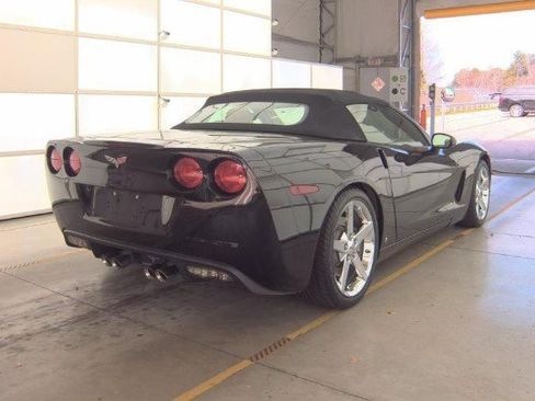 Used 2007 Chevrolet Corvette Convertible w/ Preferred Equipment Group image 6