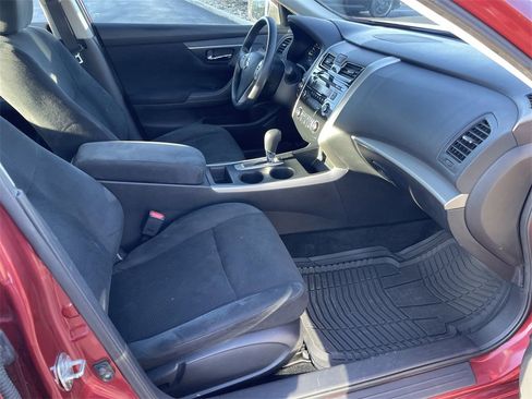 Used 2015 Nissan Altima 2.5 S image 30