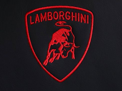 Used 2024 Lamborghini Urus Performante image 45