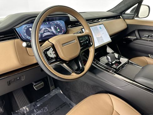 Certified 2025 Land Rover Range Rover Sport Autobiography AWD/4WD image 10