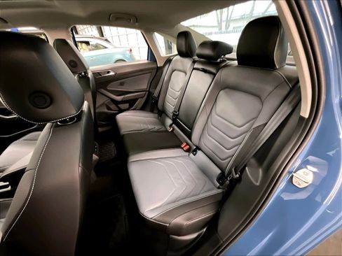 New 2026 Volkswagen Jetta SEL image 12