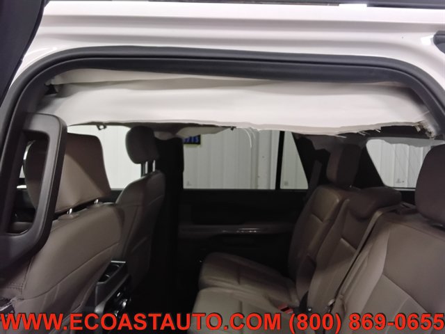 Used 2020 Ford Expedition XLT w/ Equipment Group 202A AWD/4WD image 22