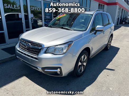 Used 2017 Subaru Forester 2.5i Limited AWD/4WD image 1