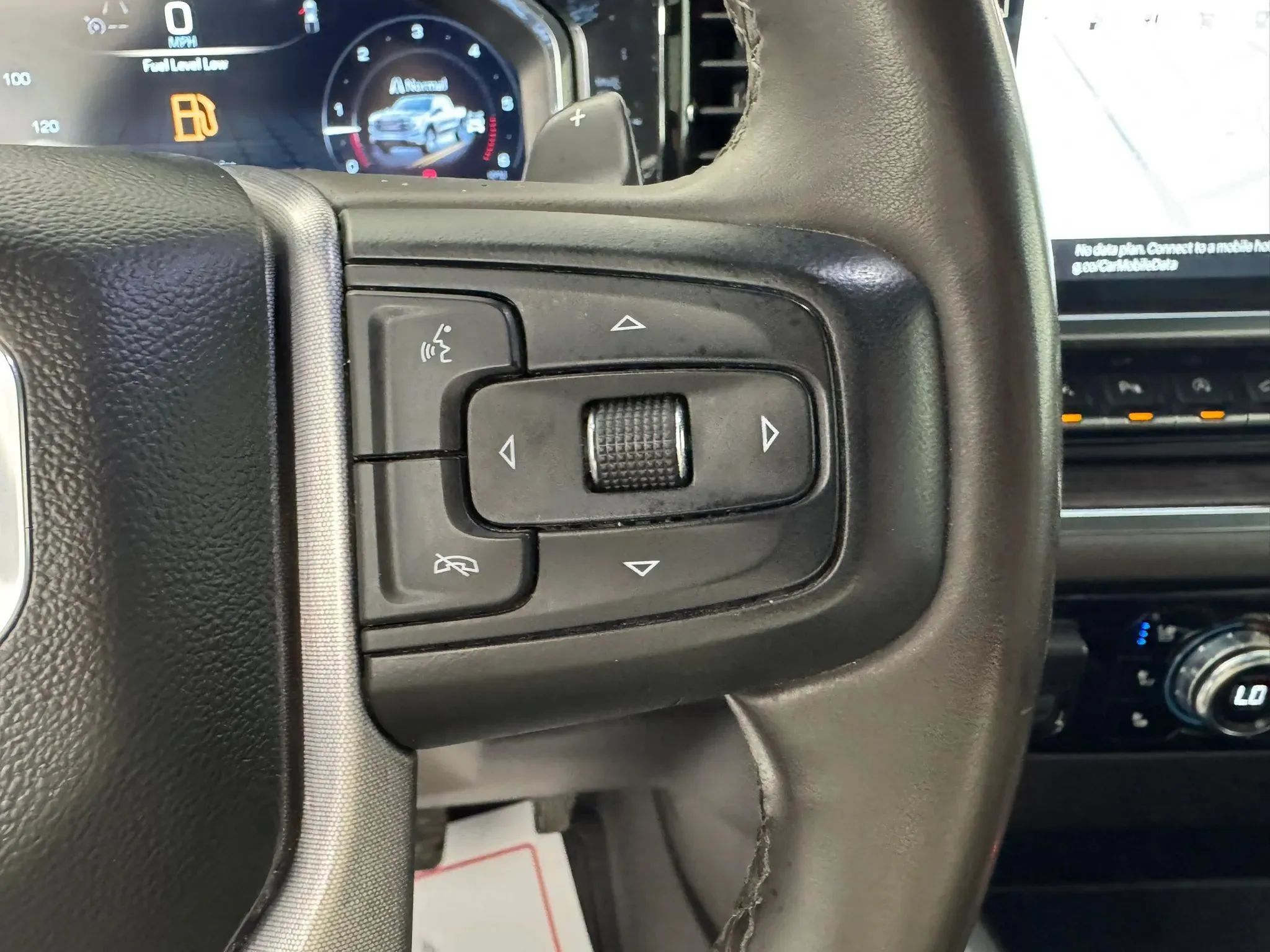 Used 2023 GMC Sierra 1500 SLT w/ SLT Premium Package AWD/4WD image 16