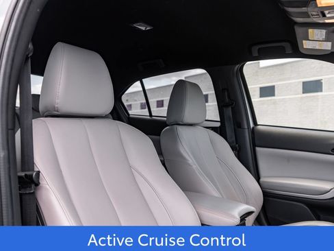 Used 2024 Mitsubishi Eclipse Cross SEL AWD/4WD image 13
