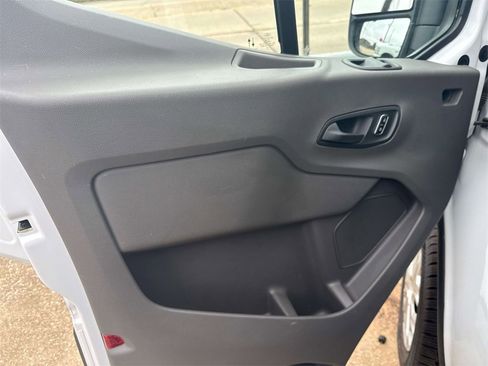 Used 2024 Ford Transit 250 Low Roof w/ Exterior Upgrade Package image 10