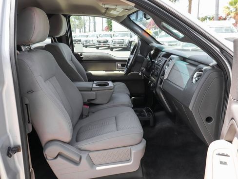 Used 2010 Ford F150 XLT image 27