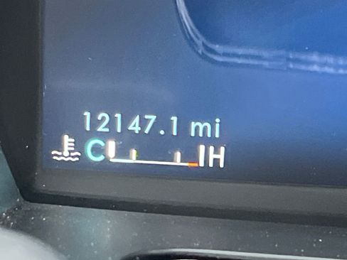 Used 2023 Lincoln Corsair Reserve image 4