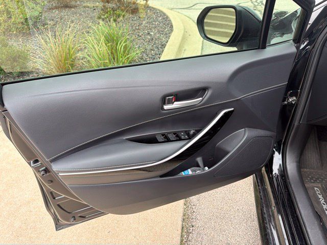 Used 2023 Toyota Corolla XSE FWD image 12