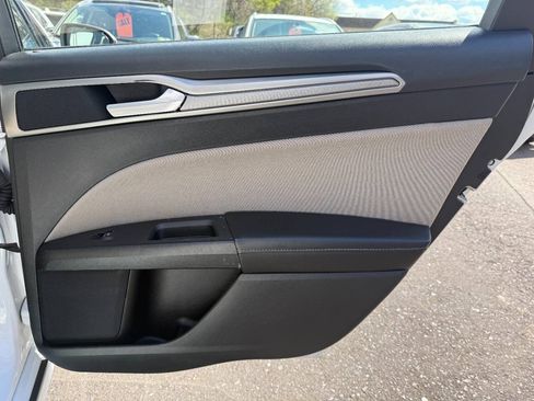 Used 2019 Ford Fusion S FWD image 25
