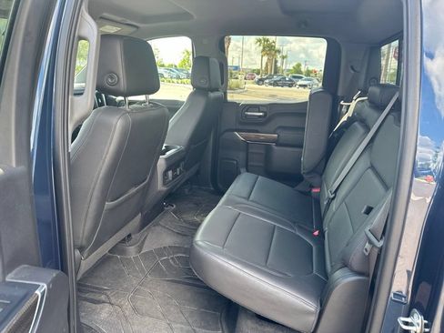 Used 2019 Chevrolet Silverado 1500 RST AWD/4WD image 13