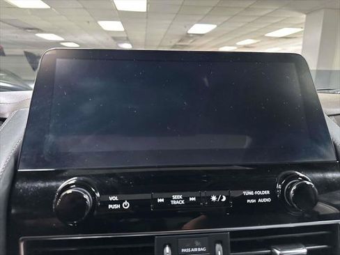 Used 2021 Nissan Armada Platinum w/ Captain's Chairs Package AWD/4WD image 22