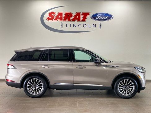 Used 2020 Lincoln Aviator Reserve w/ Equipment Group 201A AWD/4WD image 1